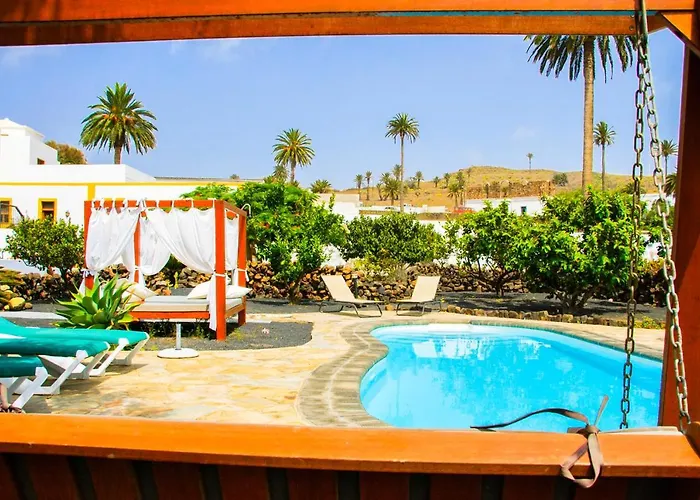 Landhuis Lola Y Juan Haría