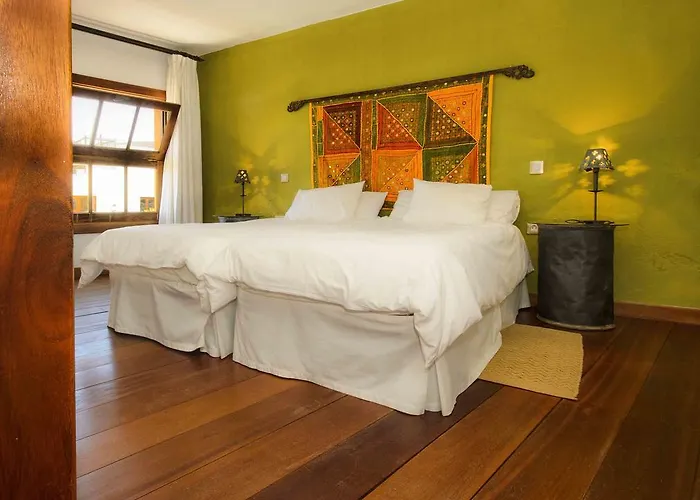 Lola Y Juan Kır Evi