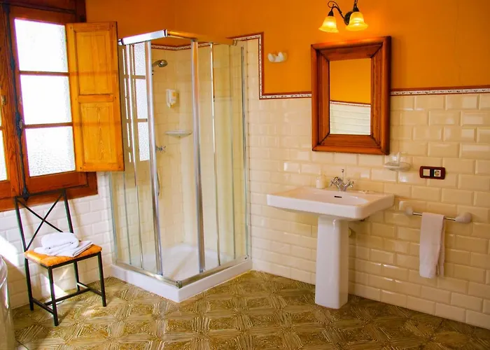 Kır Evi Lola Y Juan *